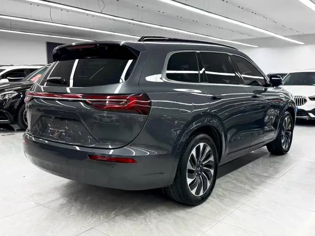 Aito M7 — Фото автомобиля 6