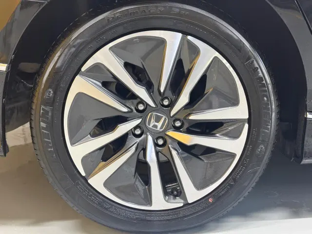 Honda Accord — Фото автомобиля 30
