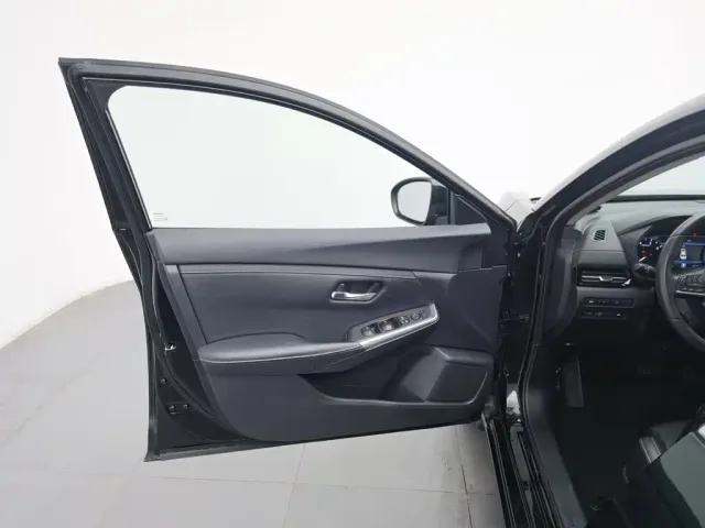 Nissan Sylphy — Фото автомобиля 8