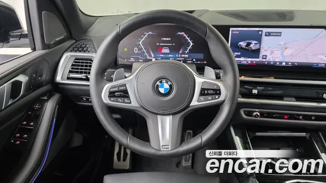 BMW X5 xDrive 40i M Sport — Фото автомобиля 13