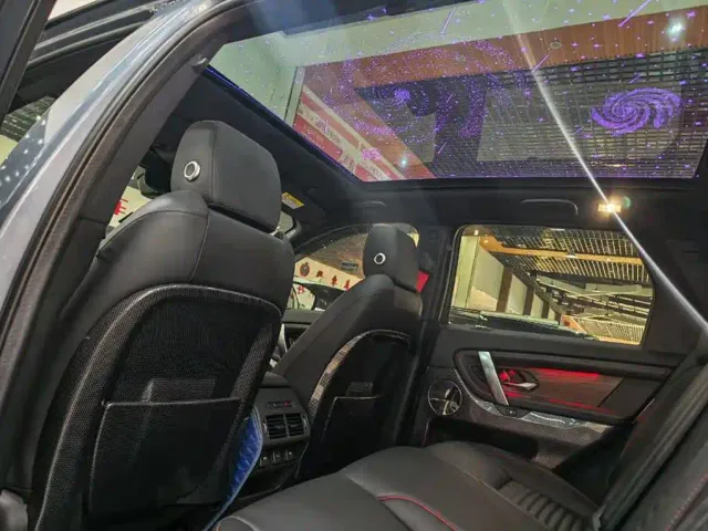 Land Rover Discovery Sport — Фото автомобиля 6