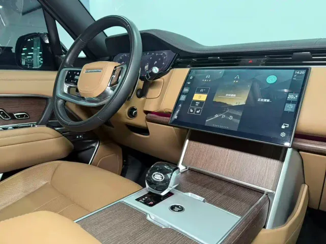 Land Rover Range Rover — Фото автомобиля 12