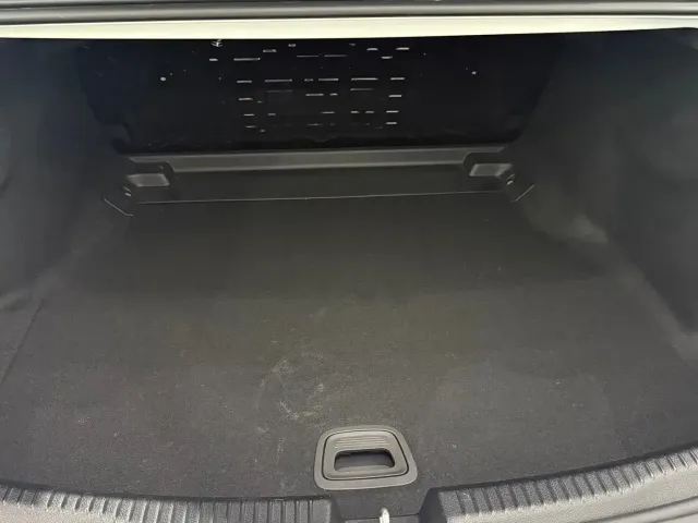 Mercedes-Benz C-Class — Фото автомобиля 11