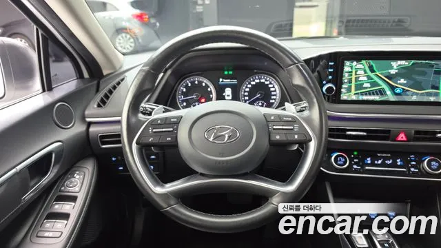 Hyundai Sonata Sonata (DN8) 2.0 LPG(Для проката) — Фото автомобиля 13