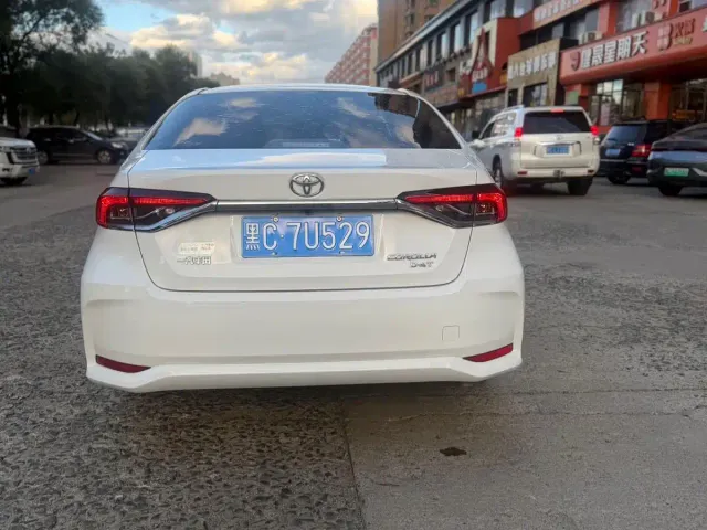 Toyota Corolla 2021 1.2T S-CVT Elite Edition — Фото автомобиля 5
