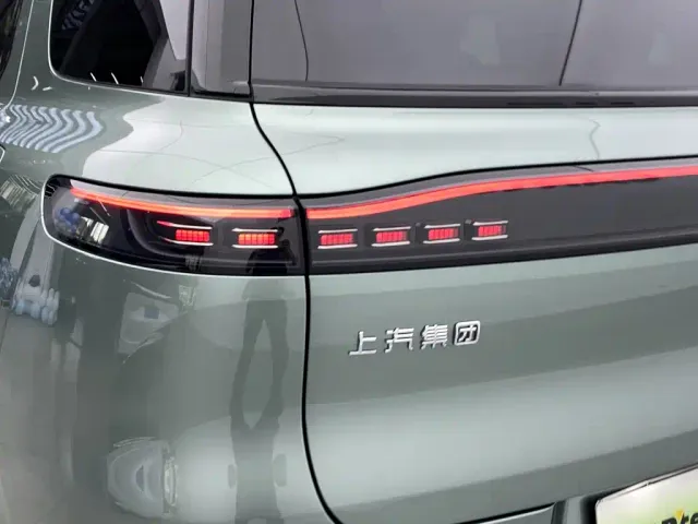 IM Motors LS8 — Фото автомобиля 6