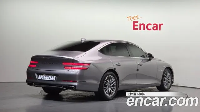 Genesis G80 Бензин 2.5 турбо 2WD — Фото автомобиля 2