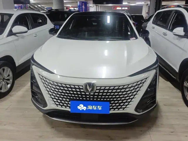 Changan UNI-T — Фото автомобиля 2
