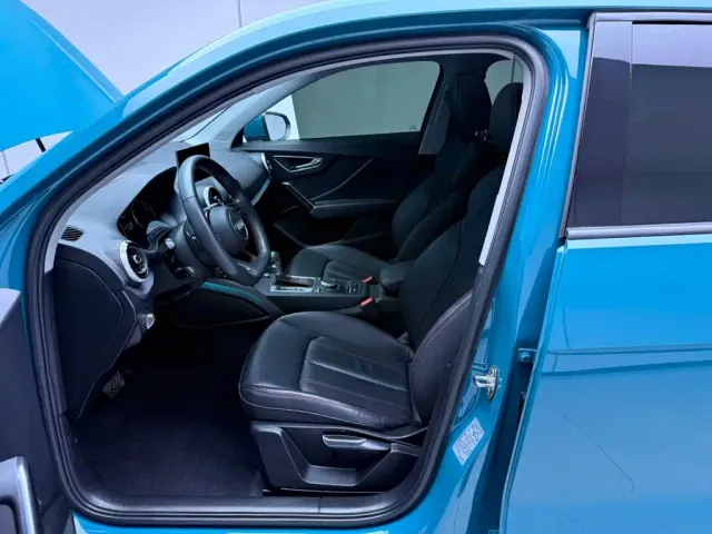 Audi Q2L — Фото автомобиля 16