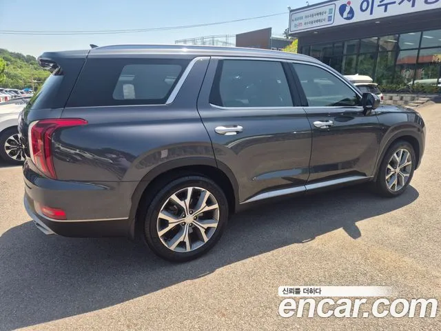 Hyundai Palisade — Фото автомобиля 5