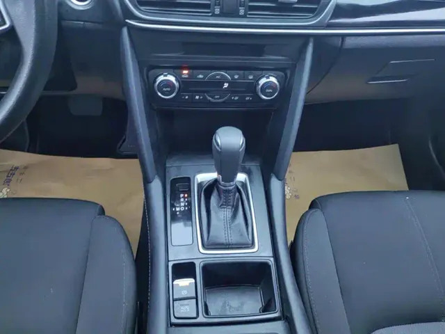 Mazda CX-4 — Фото автомобиля 16
