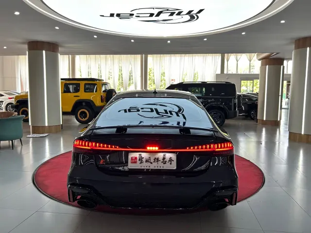 Audi Audi A7 2022 45 TFSI Premium Selection — Фото автомобиля 6