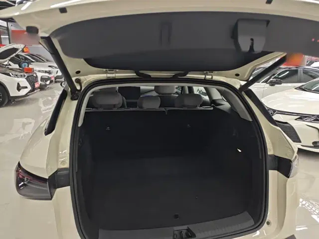 BYD Seal 06 DM-i Touring — Фото автомобиля 18