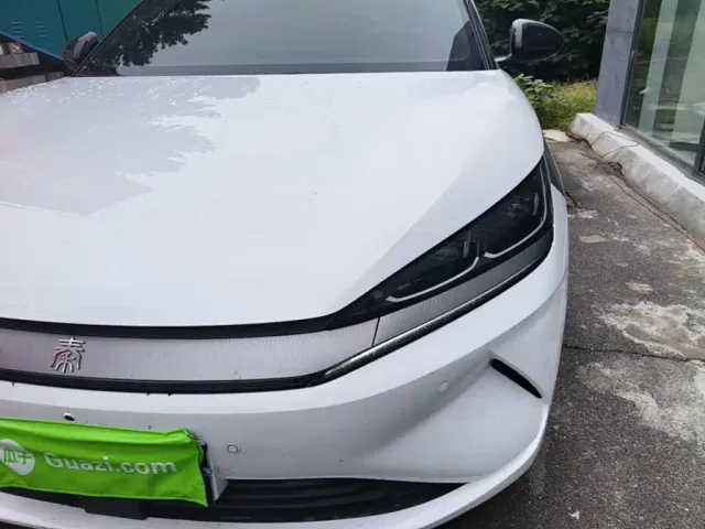 BYD Qin L — Фото автомобиля 23