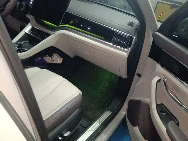 BYD Song PLUS — Фото автомобиля 19