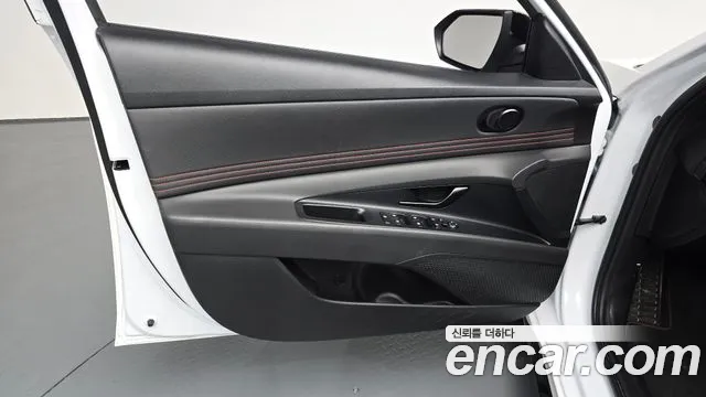 Hyundai AVANTE Новый Avante (CN7) — Фото автомобиля 21