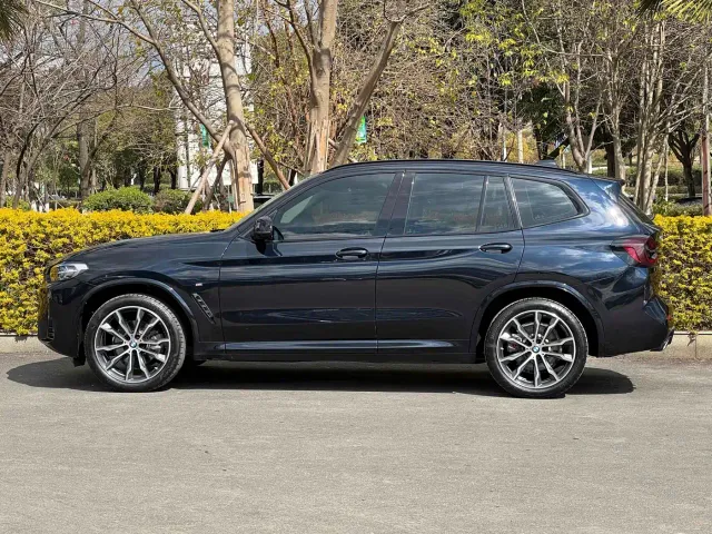 BMW X3 — Фото автомобиля 2