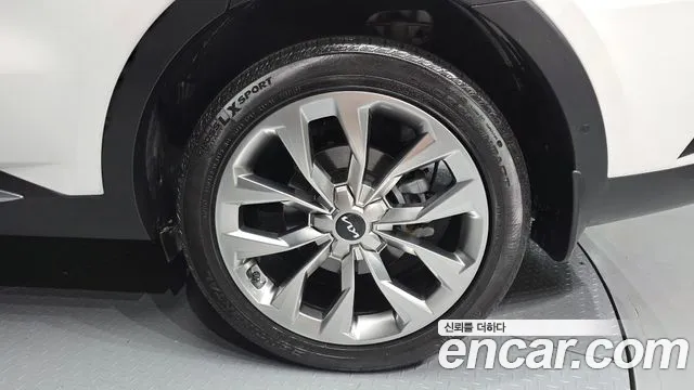 Kia Sorento — Фото автомобиля 5