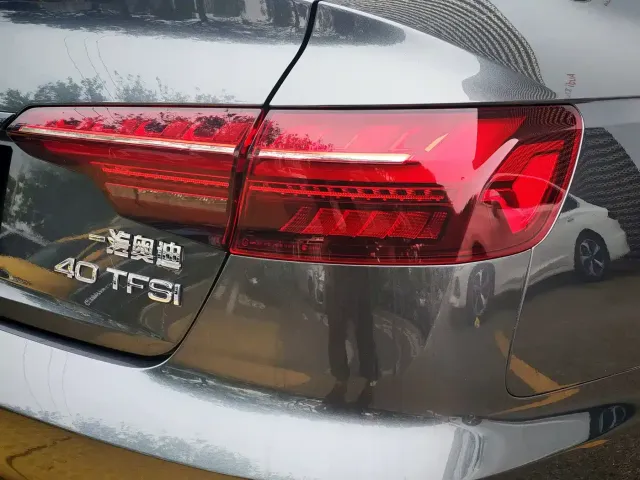Audi A4L — Фото автомобиля 19