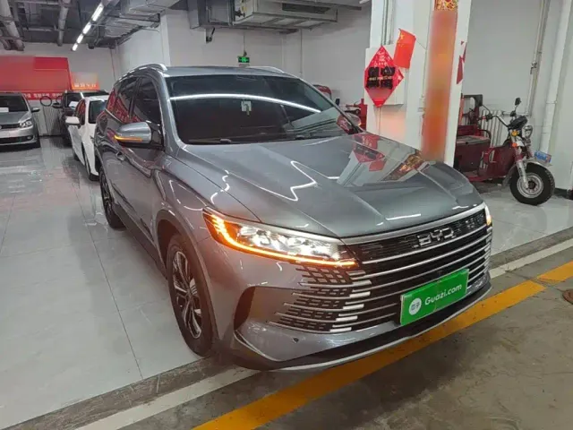 BYD Seal 05 DM-i — Фото автомобиля 3