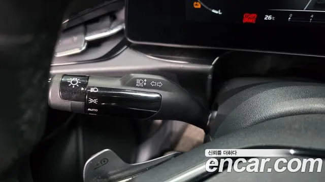 Kia Niro — Фото автомобиля 30