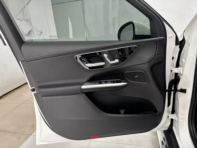 Mercedes-Benz GLC-Class — Фото автомобиля 11