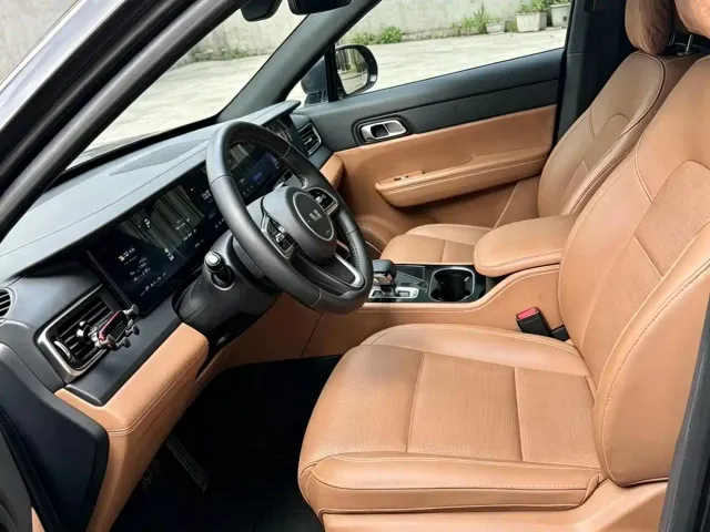 Li Auto Li ONE 2019 Extended Range 6-Seater — Фото автомобиля 9
