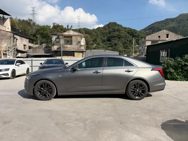 Cadillac CT4 — Фото автомобиля 2