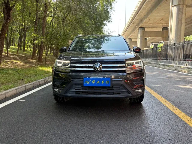 Volkswagen Tharu — Фото автомобиля 3