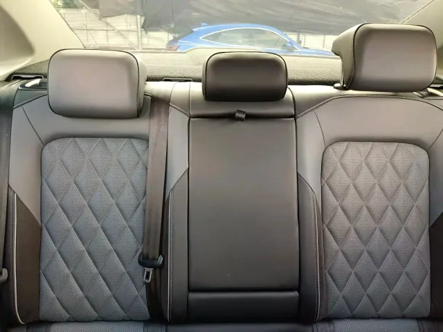 Volkswagen Sagitar — Фото автомобиля 13