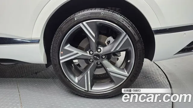 Genesis GV80 — Фото автомобиля 20