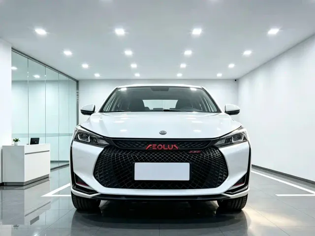 Dongfeng Yixuan — Фото автомобиля 2