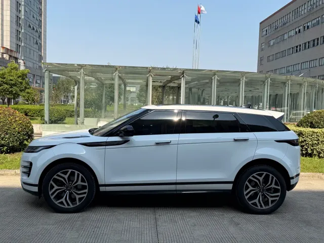 Land Rover Range Rover Evoque — Фото автомобиля 3