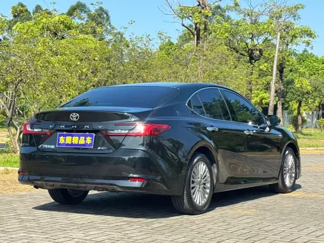 Toyota Camry — Фото автомобиля 14