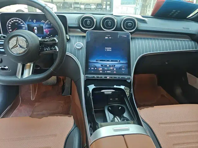 Mercedes-Benz C-Class — Фото автомобиля 9