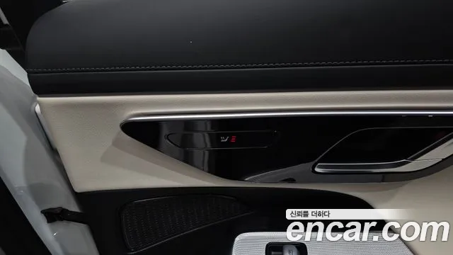 Mercedes-Benz E-Class W214 — Фото автомобиля 24