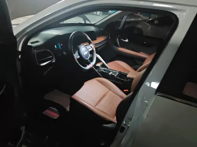 Kia Sportage — Фото автомобиля 9
