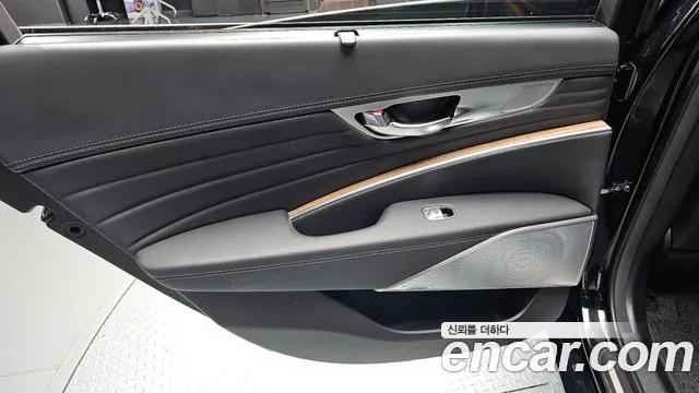 Kia K9 2nd Gen — Фото автомобиля 14