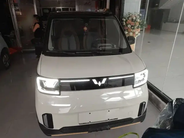 Wuling Hongguang Mini EV — Фото автомобиля 2
