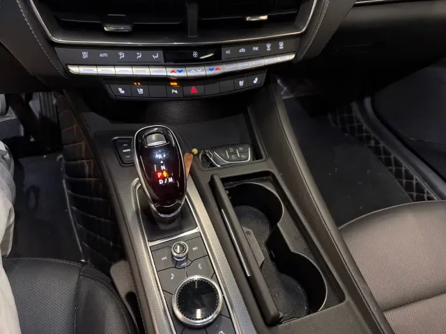 Cadillac CT5 — Фото автомобиля 13