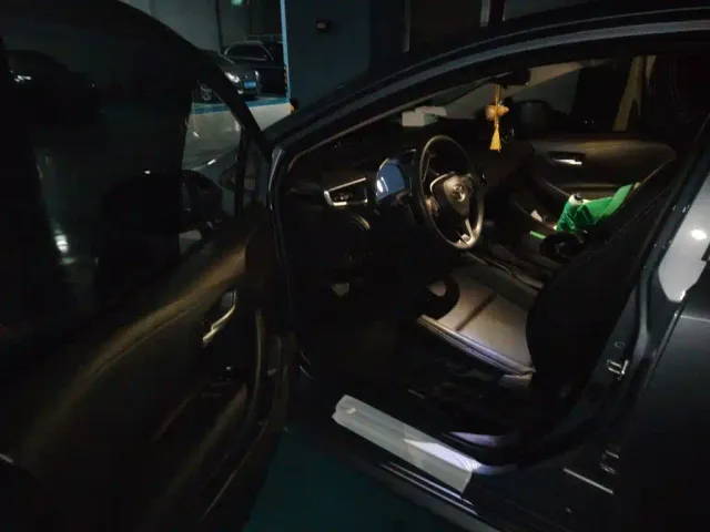 Toyota Levin 2023 Smart Hybrid 1.8L Luxury — Фото автомобиля 12