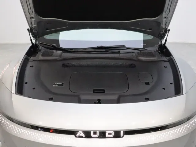 Audi E5 Sportback — Фото автомобиля 20