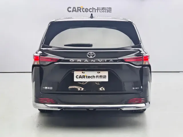 Toyota Granvia — Фото автомобиля 5