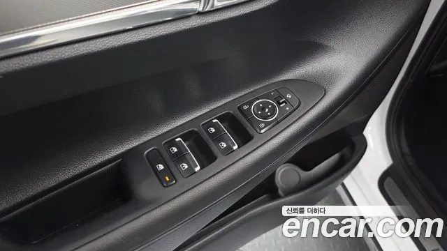Hyundai Grandeur Новый Grandeur IG — Фото автомобиля 24