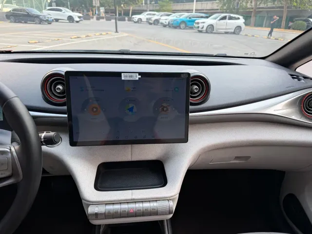 BYD Dolphin — Фото автомобиля 16