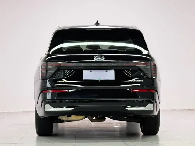Ford Edge — Фото автомобиля 6