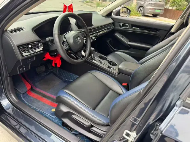 Honda Civic — Фото автомобиля 4