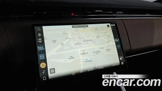 Land Rover Range Rover Sport — Фото автомобиля 19