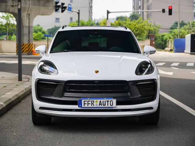 Porsche Macan — Фото автомобиля 8