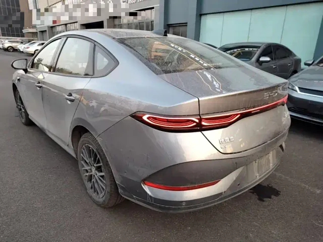 BYD Qin PLUS — Фото автомобиля 4